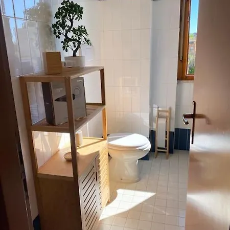Francishouse-free Parking-close Hospital Cisanello